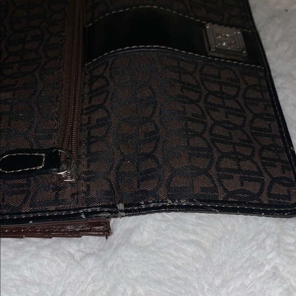 Giani Bernini Brown and Black Logo Wallet - Picture 5 of 17